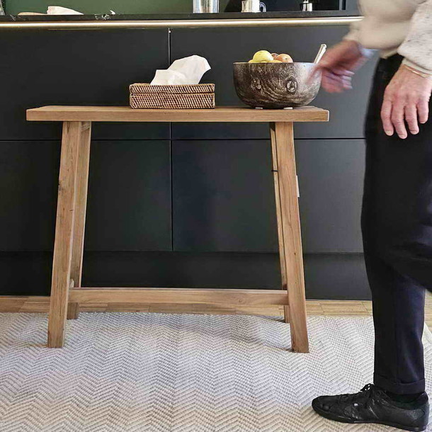 Wandtisch aus recycled Teak