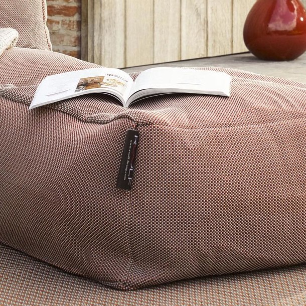 Dotty Outdoor Pouf eckig in der Farbe Terra